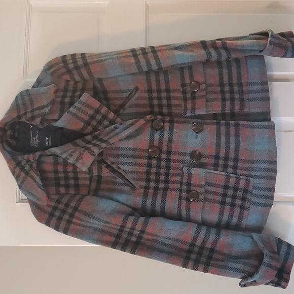 Coat - Picture 1 of 4